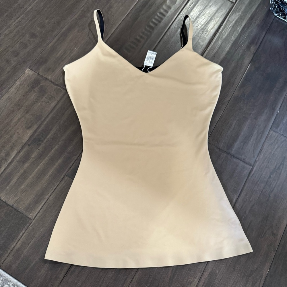 Assets red hot by SPANX Shapewear XL